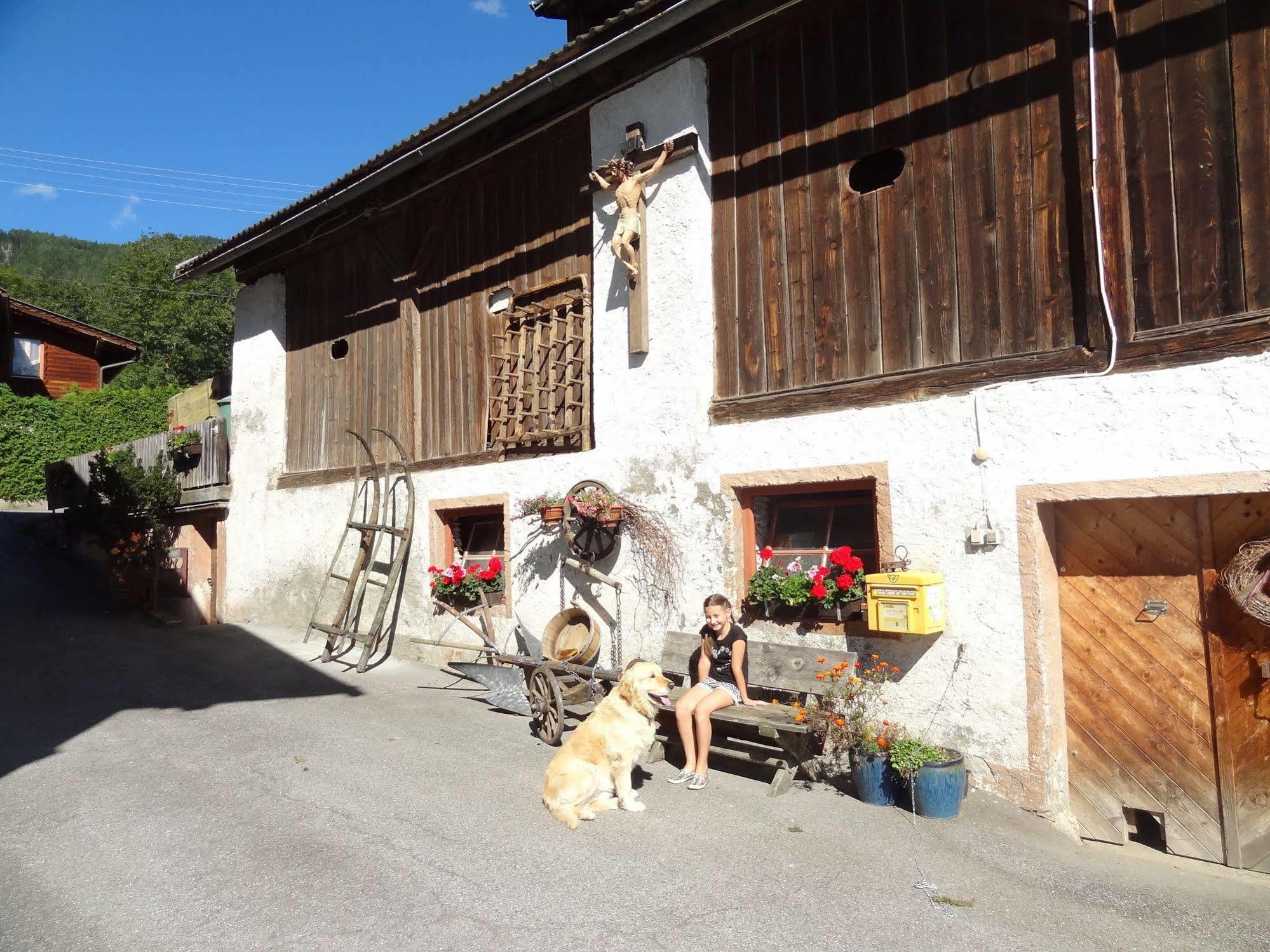 Gästehaus Zwischenberger Obervellach Exterior foto